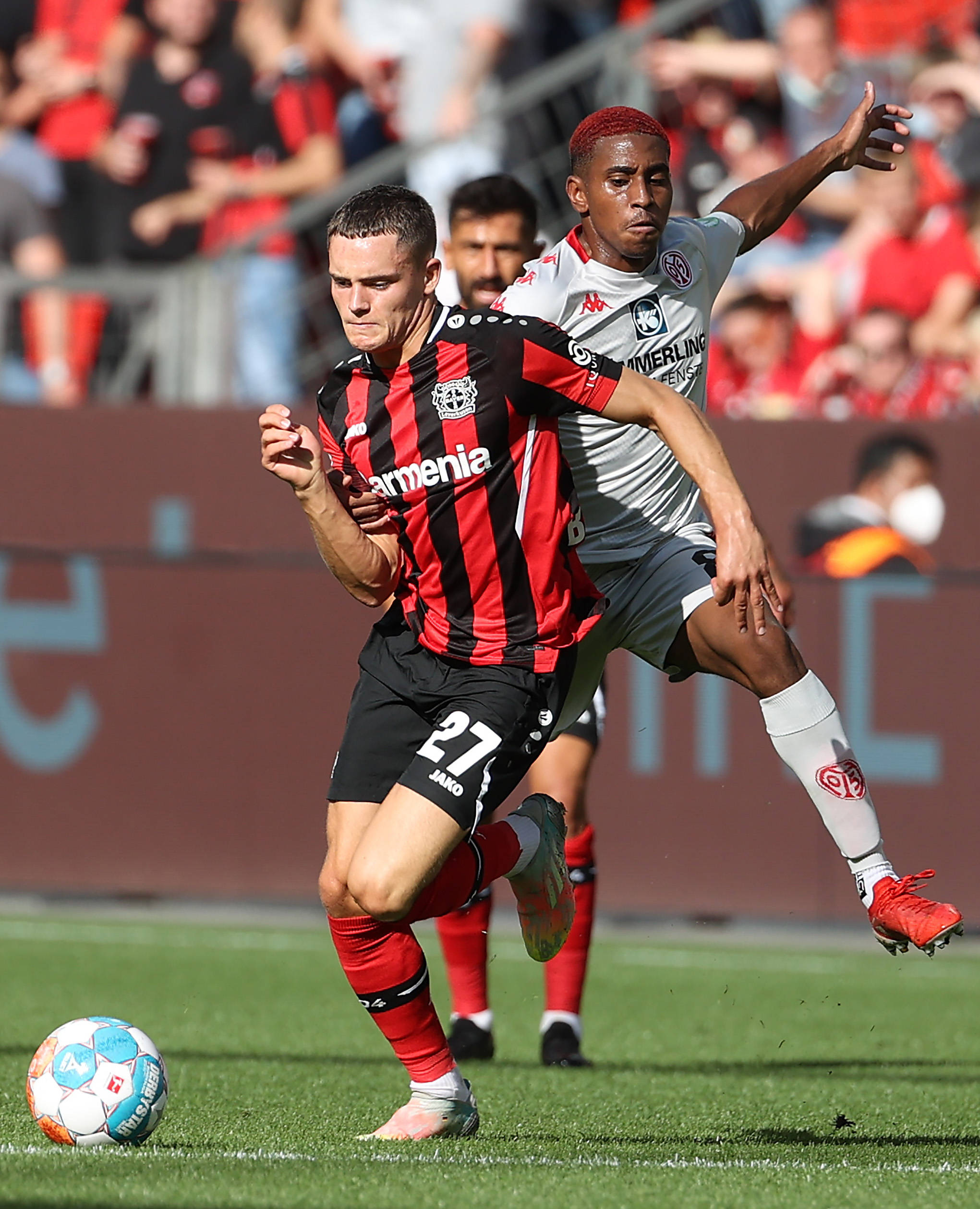 他还特别重 他还特别重