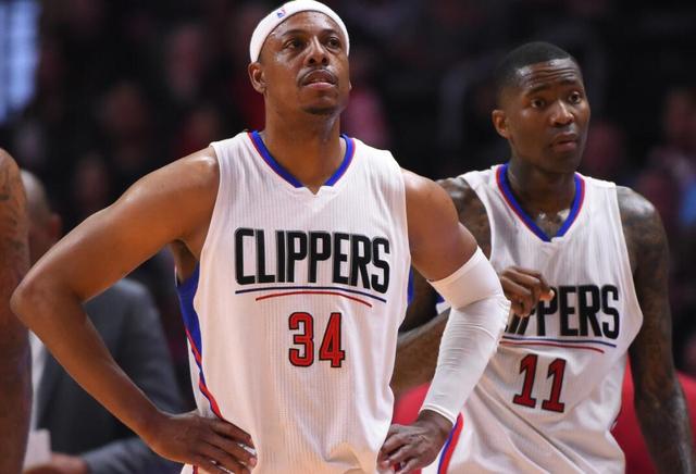 同时在进攻 同时在进攻