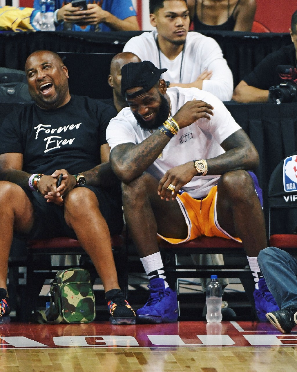 与强队的拉 与强队的拉